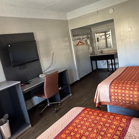 Budget Inn Carthage エクステリア 写真